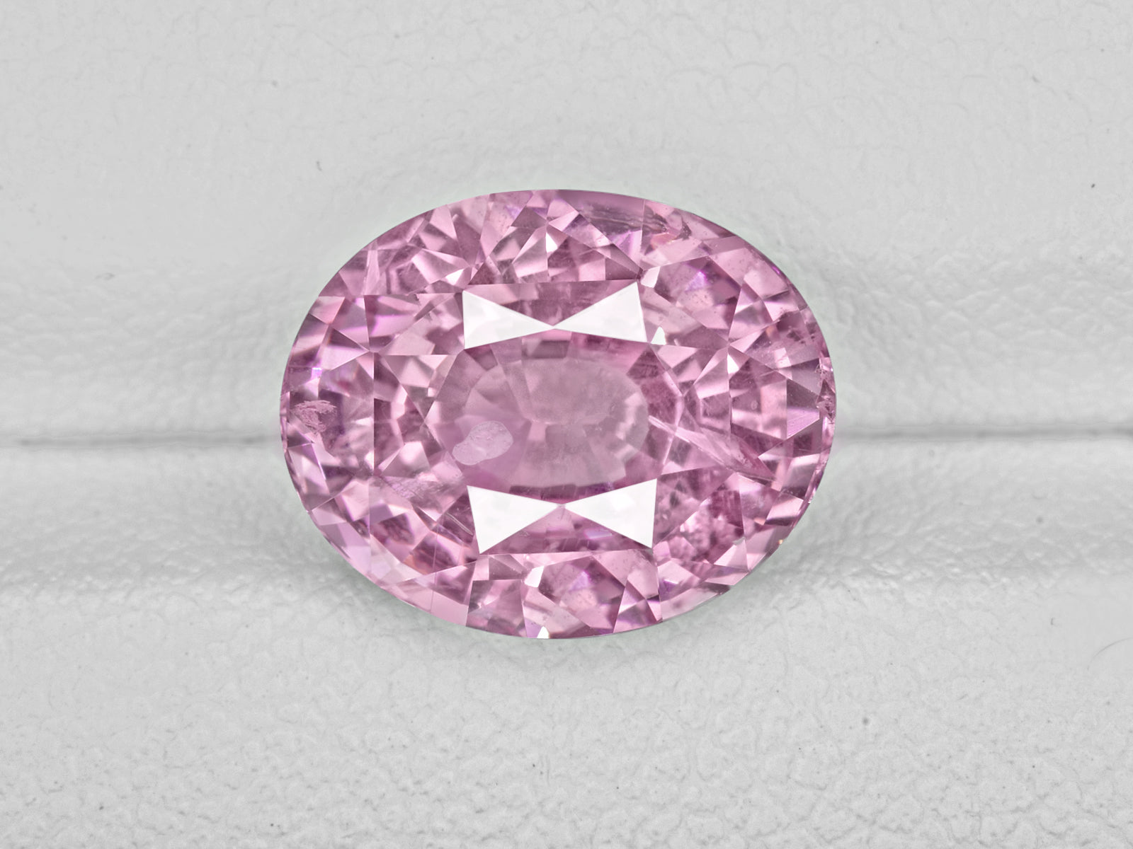 8802233-oval-lustrous-orangy-pink-grs-sri-lanka-natural-padparadscha-6.11-ct