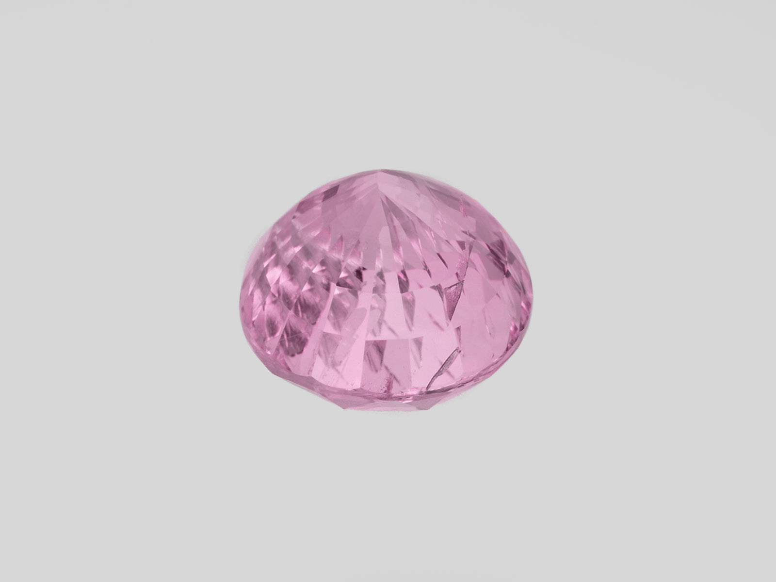 8802233-oval-lustrous-orangy-pink-grs-sri-lanka-natural-padparadscha-6.11-ct