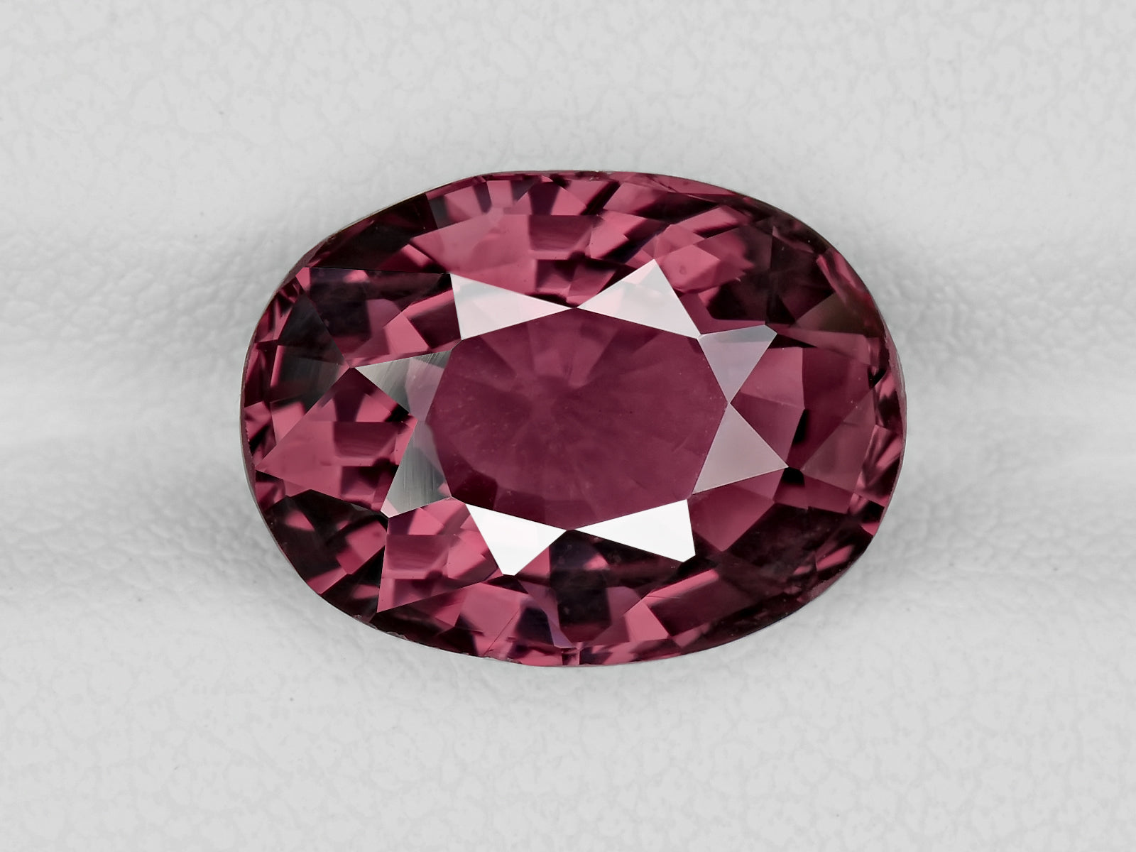 8802257-oval-deep-intense-pinkish-purple-gia-grs-madagascar-natural-other-fancy-sapphire-7.06-ct