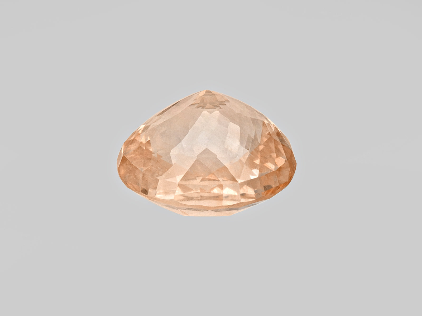 8802235-oval-lustrous-sunset-orange-with-slight-pinkish-hue-grs-sri-lanka-natural-padparadscha-14.48-ct