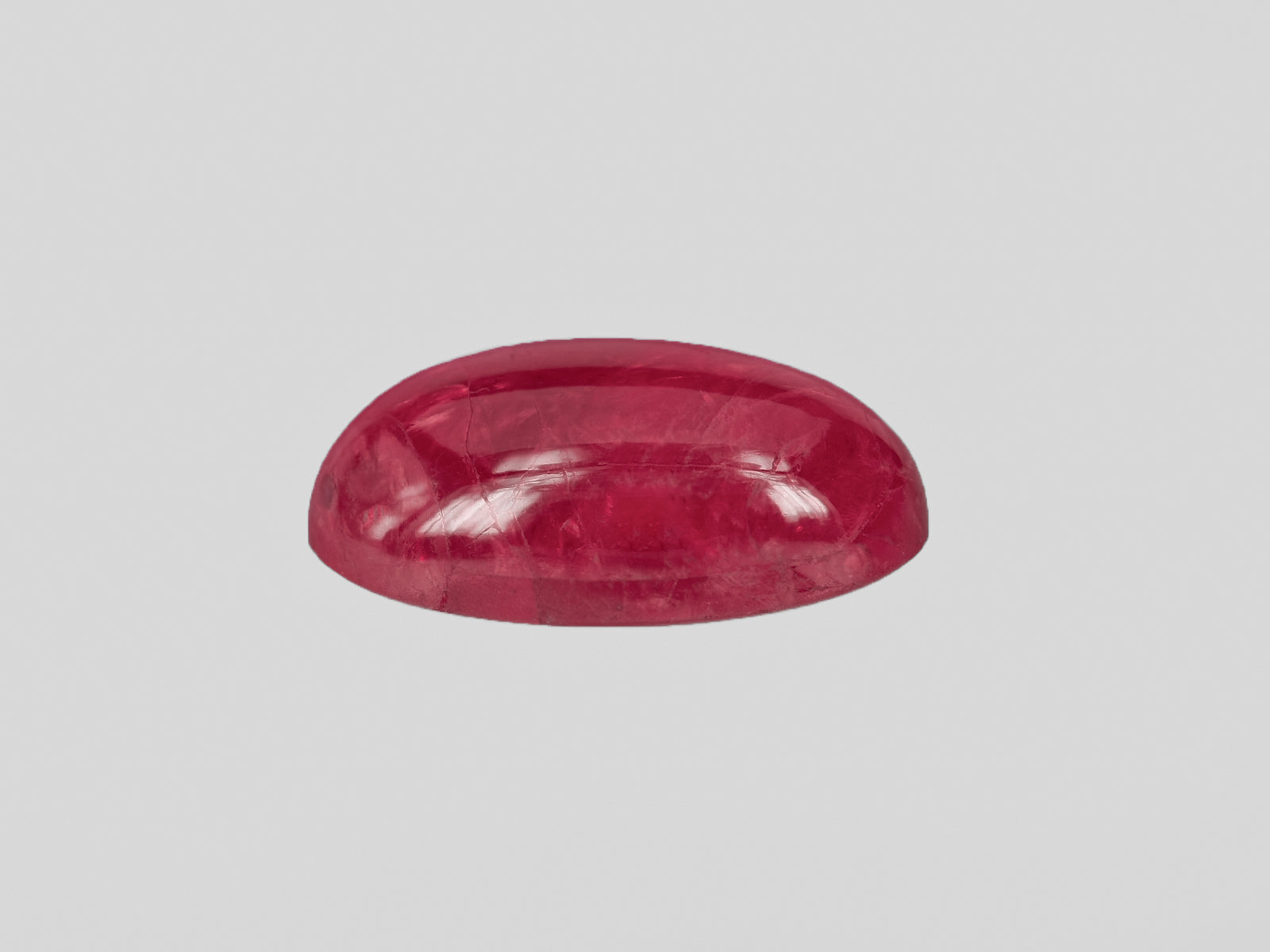 8802738-cabochon-deep-pinkish-red-aigs-burma-natural-ruby-4.28-ct