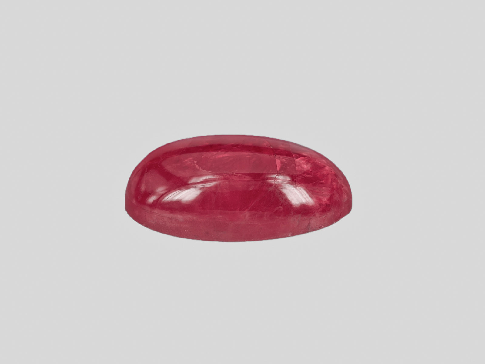8802738-cabochon-deep-pinkish-red-aigs-burma-natural-ruby-4.28-ct