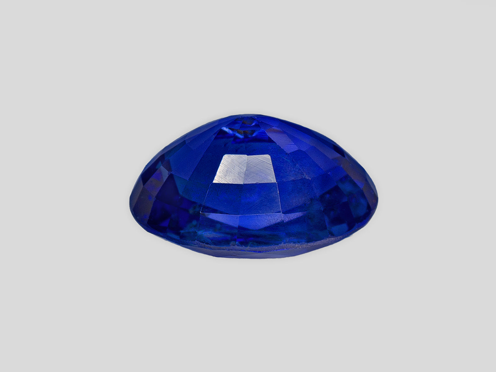 8802741-oval-intense-royal-blue-sri-lanka-natural-blue-sapphire-1.63-ct