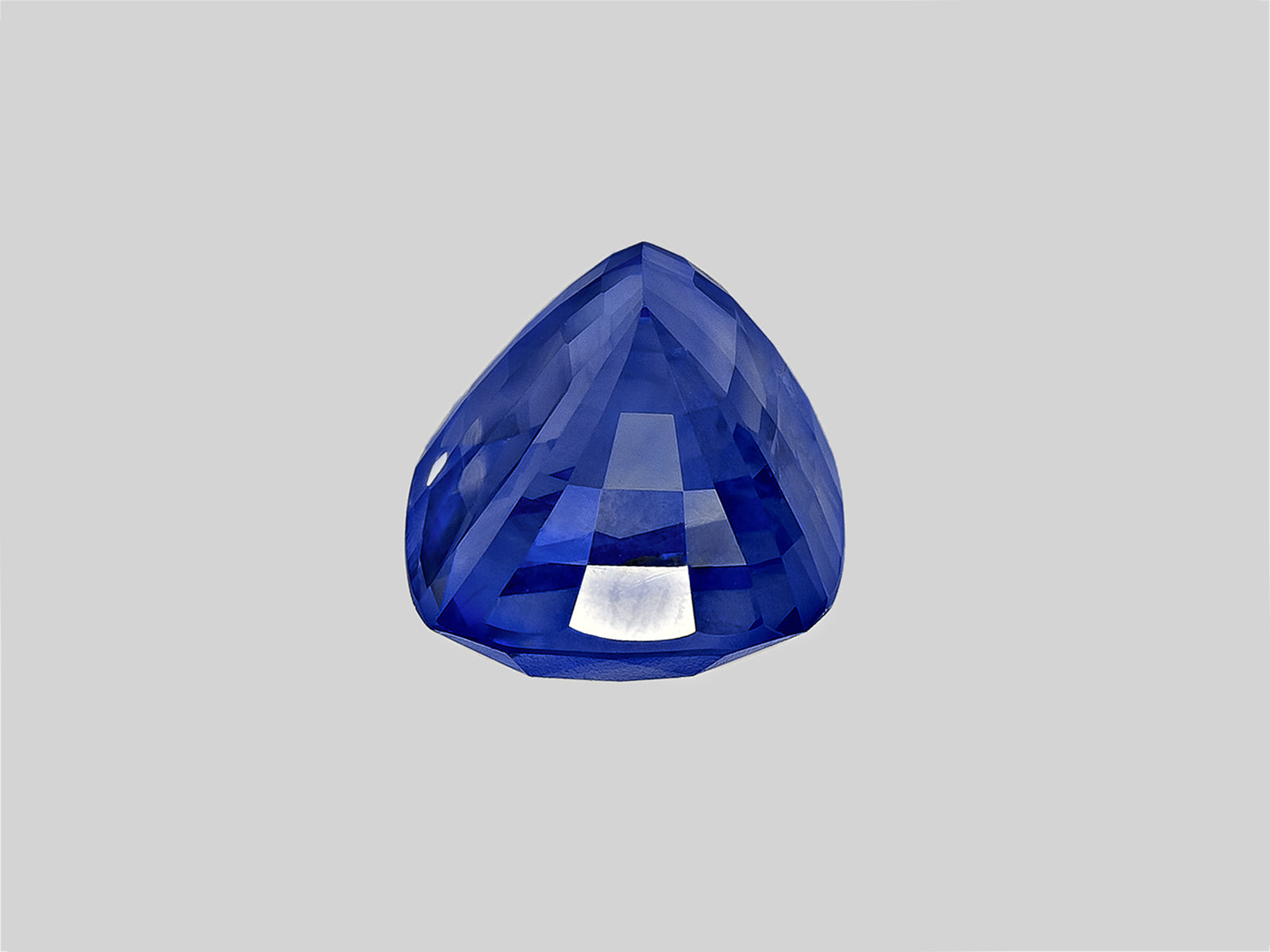 8802746-cushion-velvety-cornflower-blue-grs-sri-lanka-natural-blue-sapphire-14.99-ct