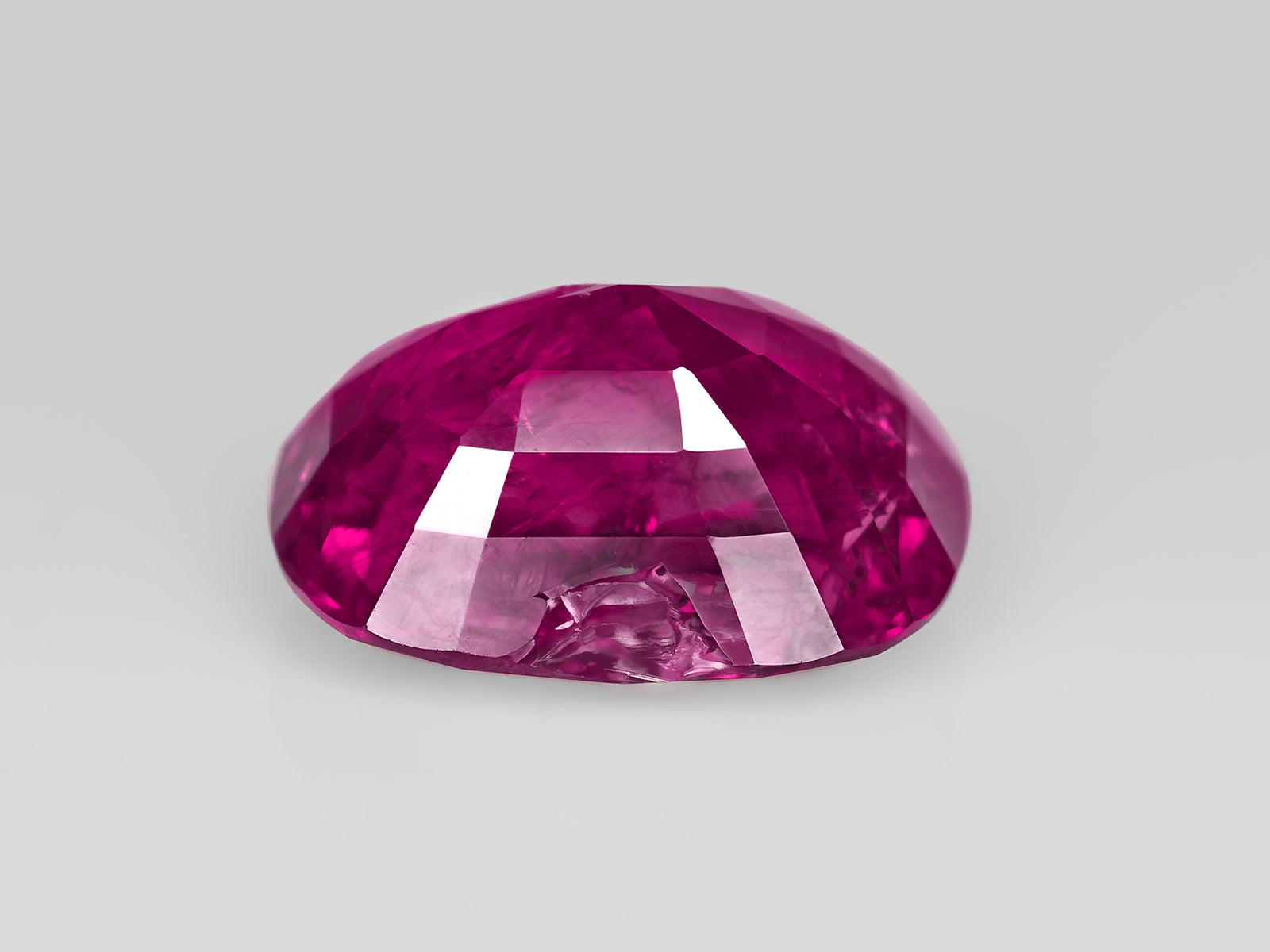 8802983-cushion-fiery-rich-purple-red-gia-burma-natural-ruby-4.04-ct