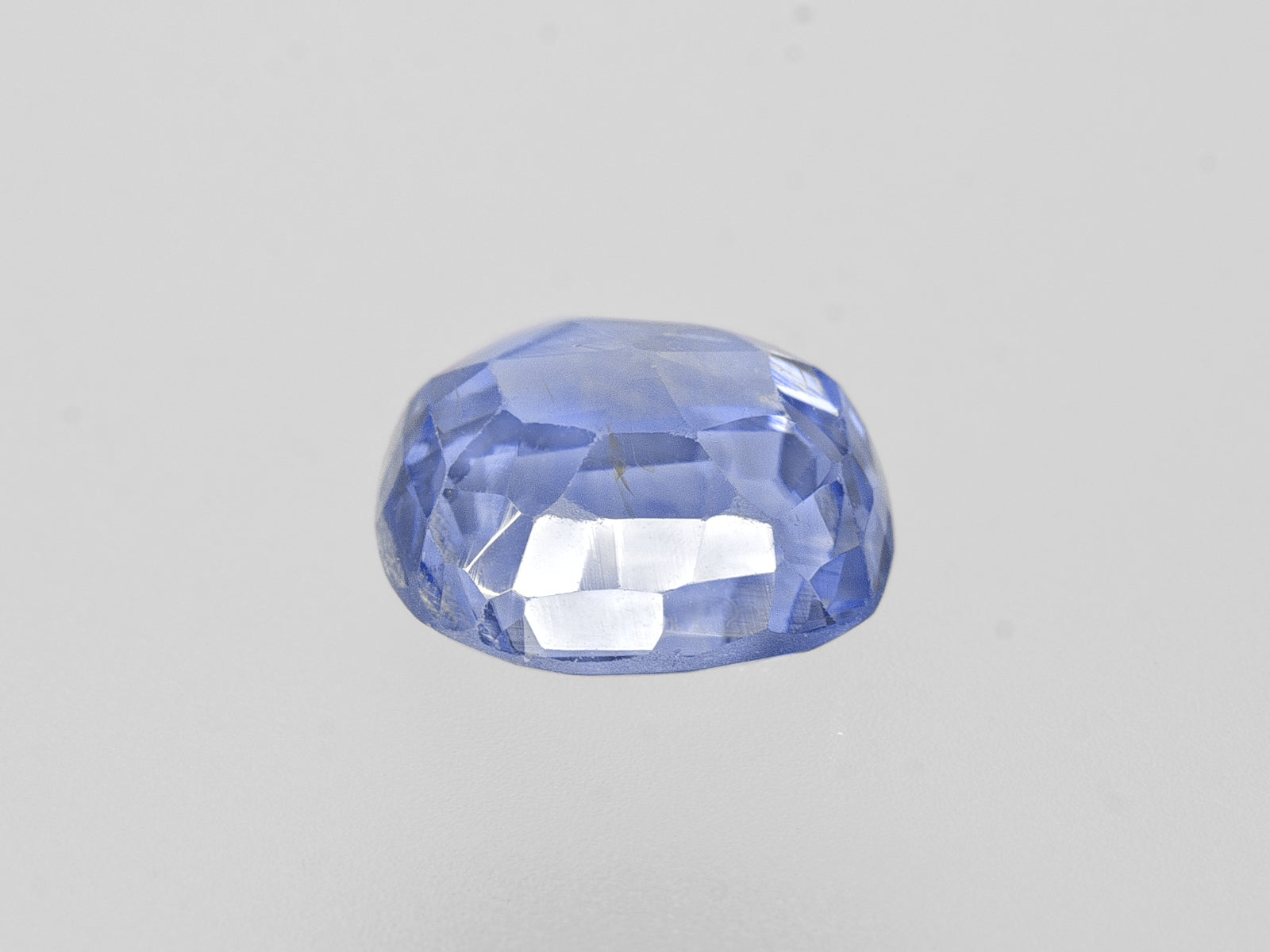 8802832-cushion-pastel-blue-gia-grs-igi-kashmir-natural-blue-sapphire-3.01-ct