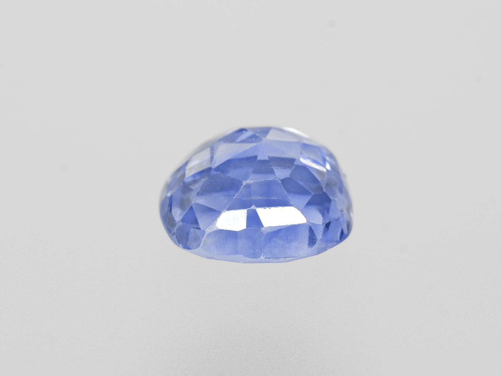 8802832-cushion-pastel-blue-gia-grs-igi-kashmir-natural-blue-sapphire-3.01-ct