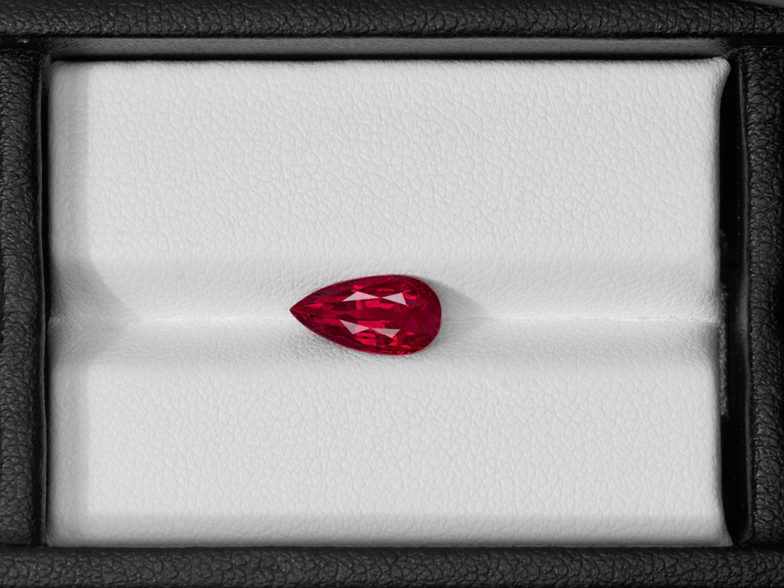8802838-pear-fiery-vivid-pigeon-blood-red-aigs-mozambique-natural-ruby-2.03-ct