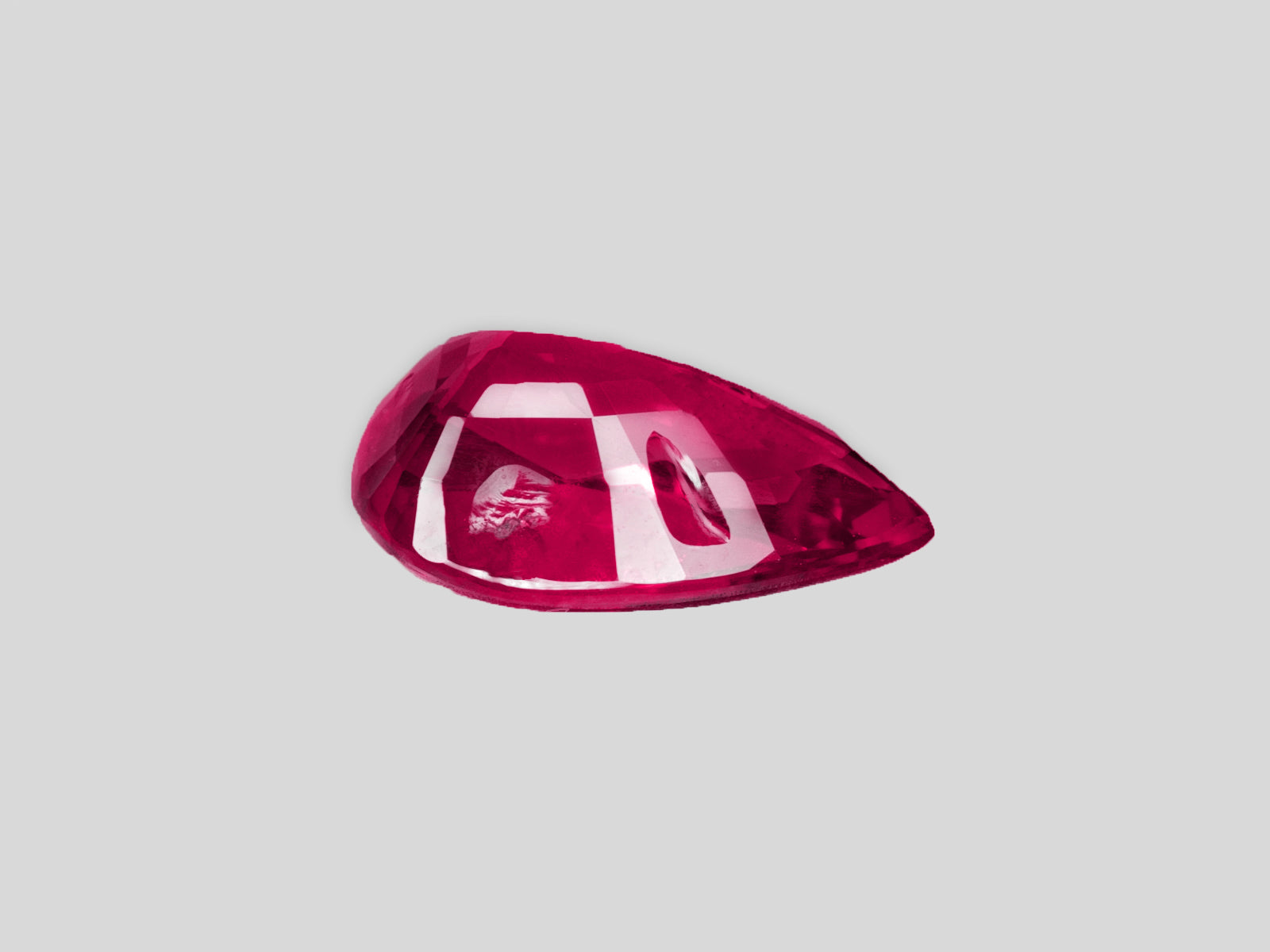 8802840-pear-fiery-neon-pinkish-red-grs-mozambique-natural-ruby-2.01-ct