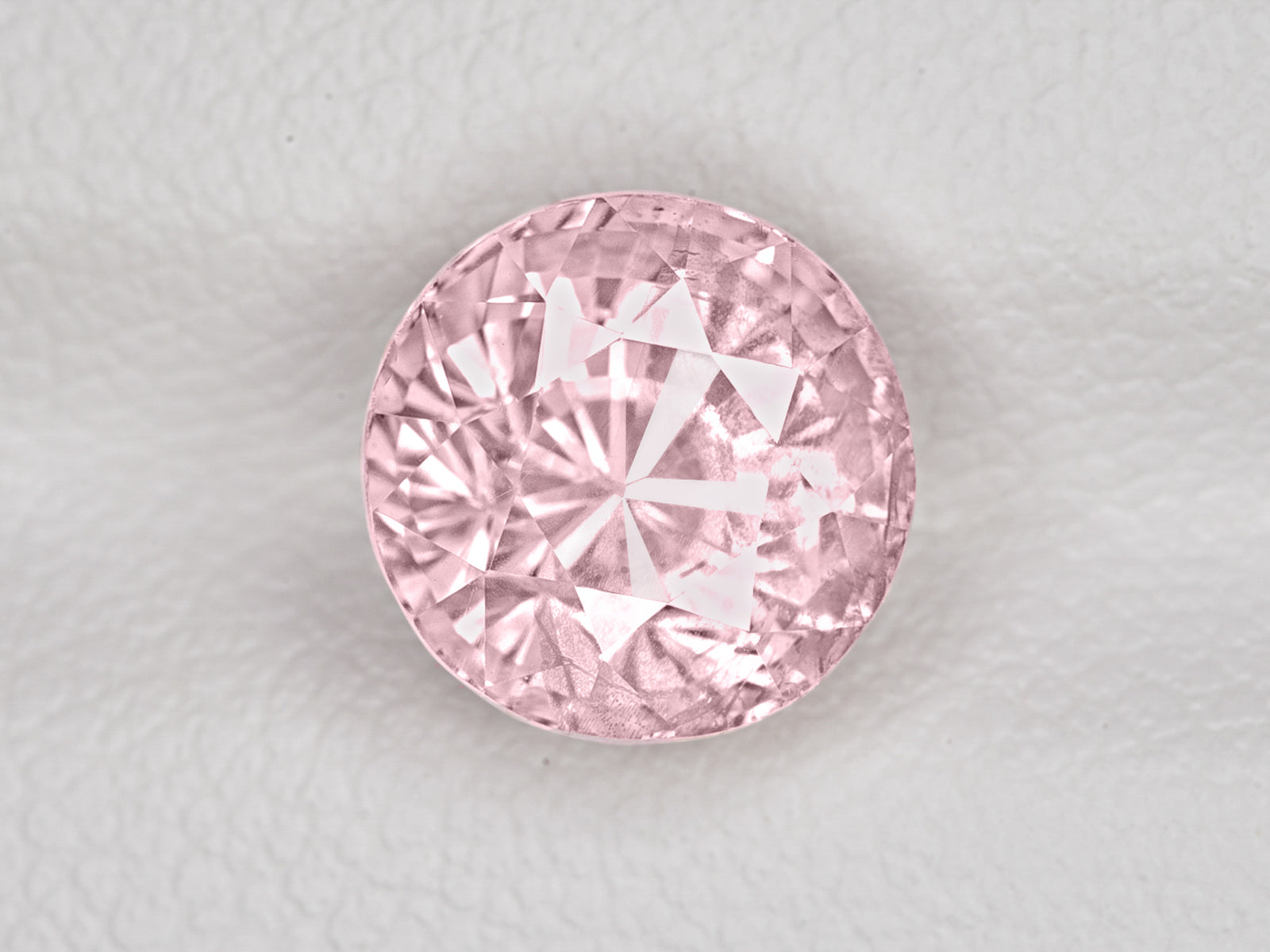 8803098-round-lustrous-pastel-pinkish-orange-grs-sri-lanka-natural-padparadscha-3.75-ct