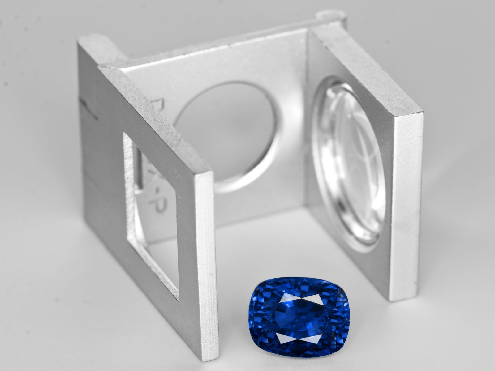 8802911-cushion-fiery-rich-royal-blue-grs-sri-lanka-natural-blue-sapphire-5.10-ct