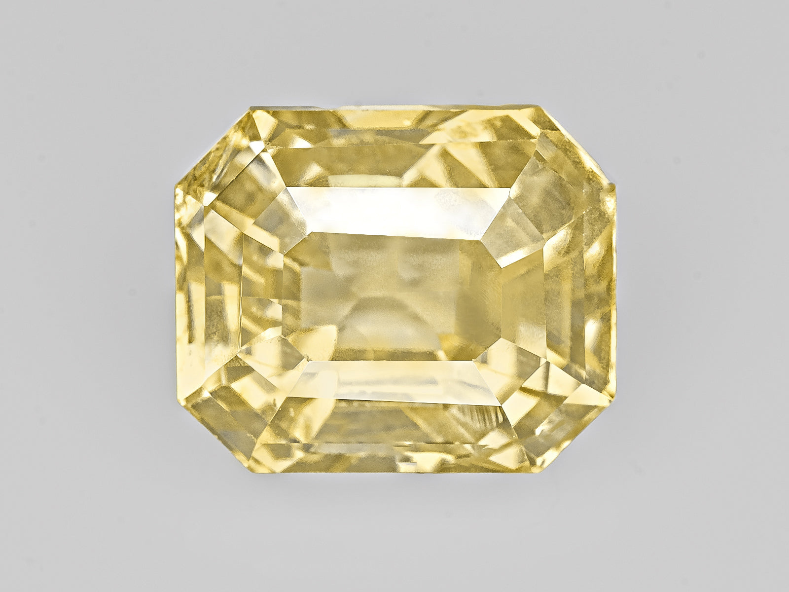 8802933-octagonal-soft-yellow-sri-lanka-natural-yellow-sapphire-6.94-ct