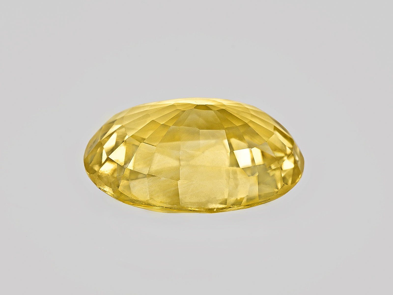 8802934-oval-intense-yellow-sri-lanka-natural-yellow-sapphire-6.29-ct