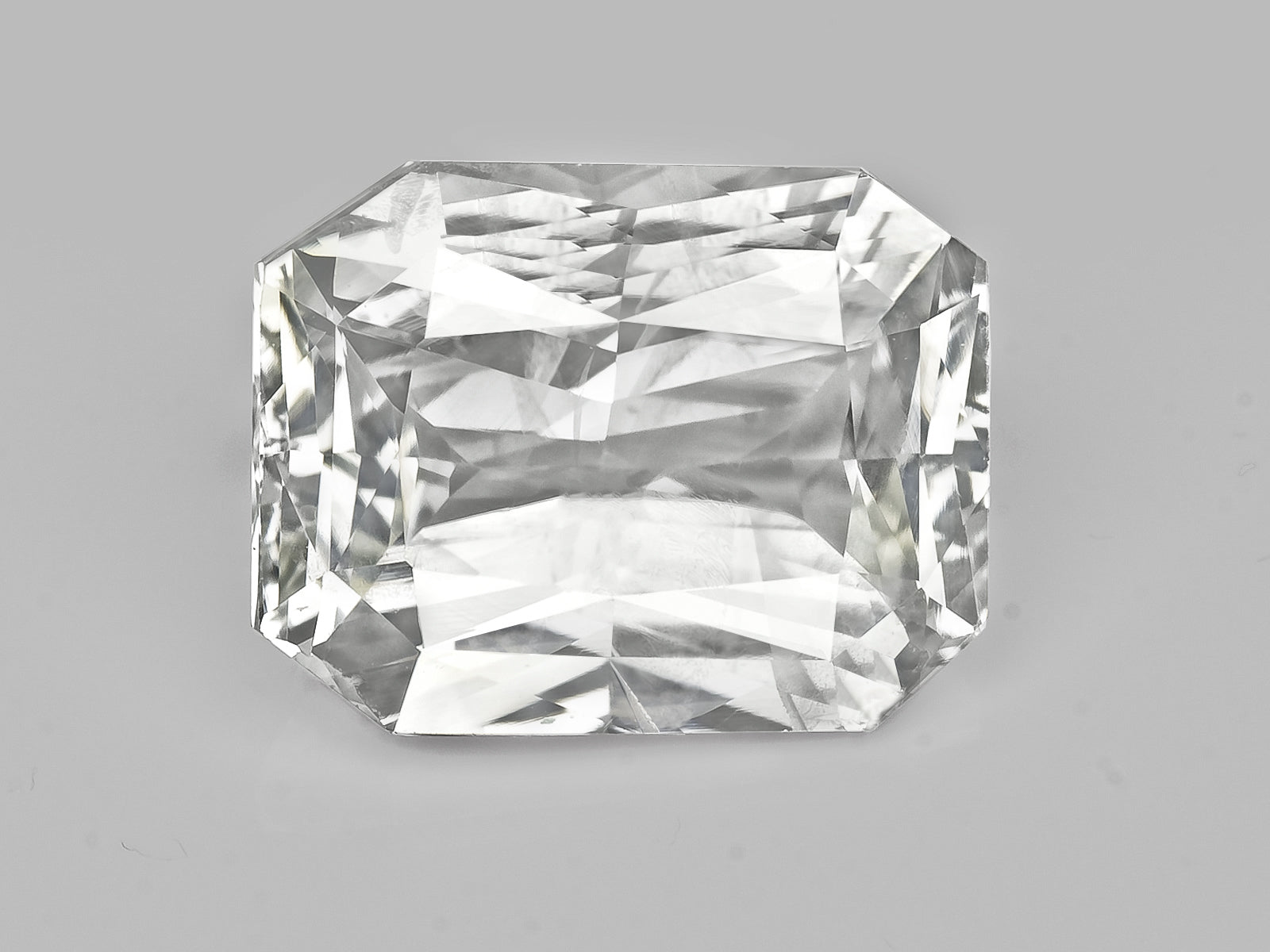 8802939-octagonal-colorless-sri-lanka-natural-white-sapphire-8.55-ct