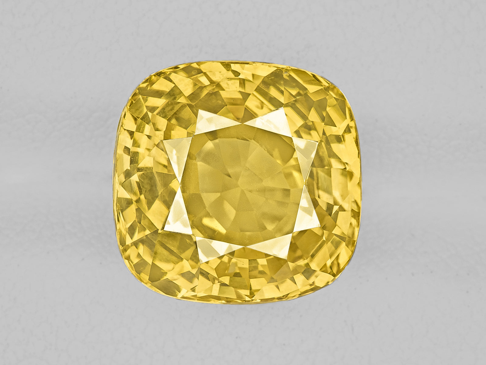 8802941-cushion-fiery-intense-yellow-gii-sri-lanka-natural-yellow-sapphire-9.22-ct