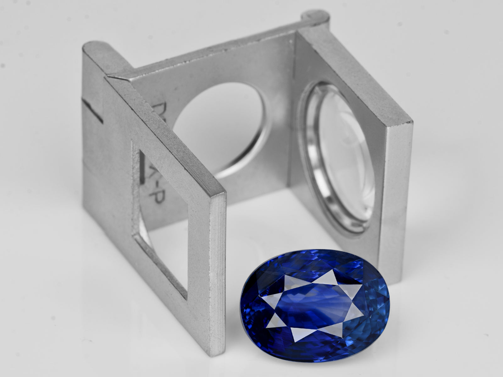 8802969-oval-intense-royal-blue-ink-blue-grs-sri-lanka-natural-blue-sapphire-15.69-ct