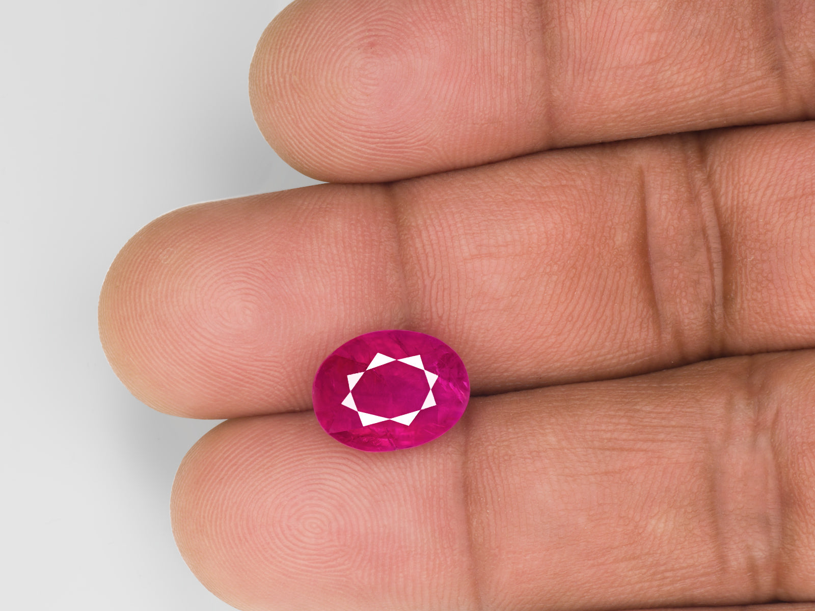 8802958-oval-rich-velvety-pink-red-grs-burma-natural-ruby-7.68-ct