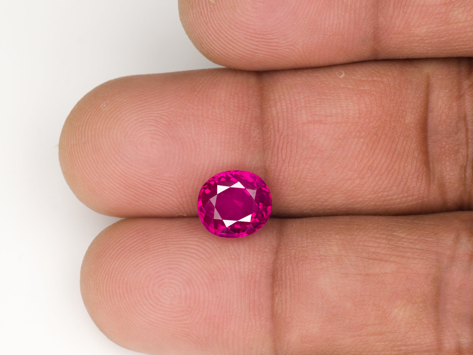 8802959-oval-lustrous-pink-red-grs-burma-natural-ruby-4.08-ct
