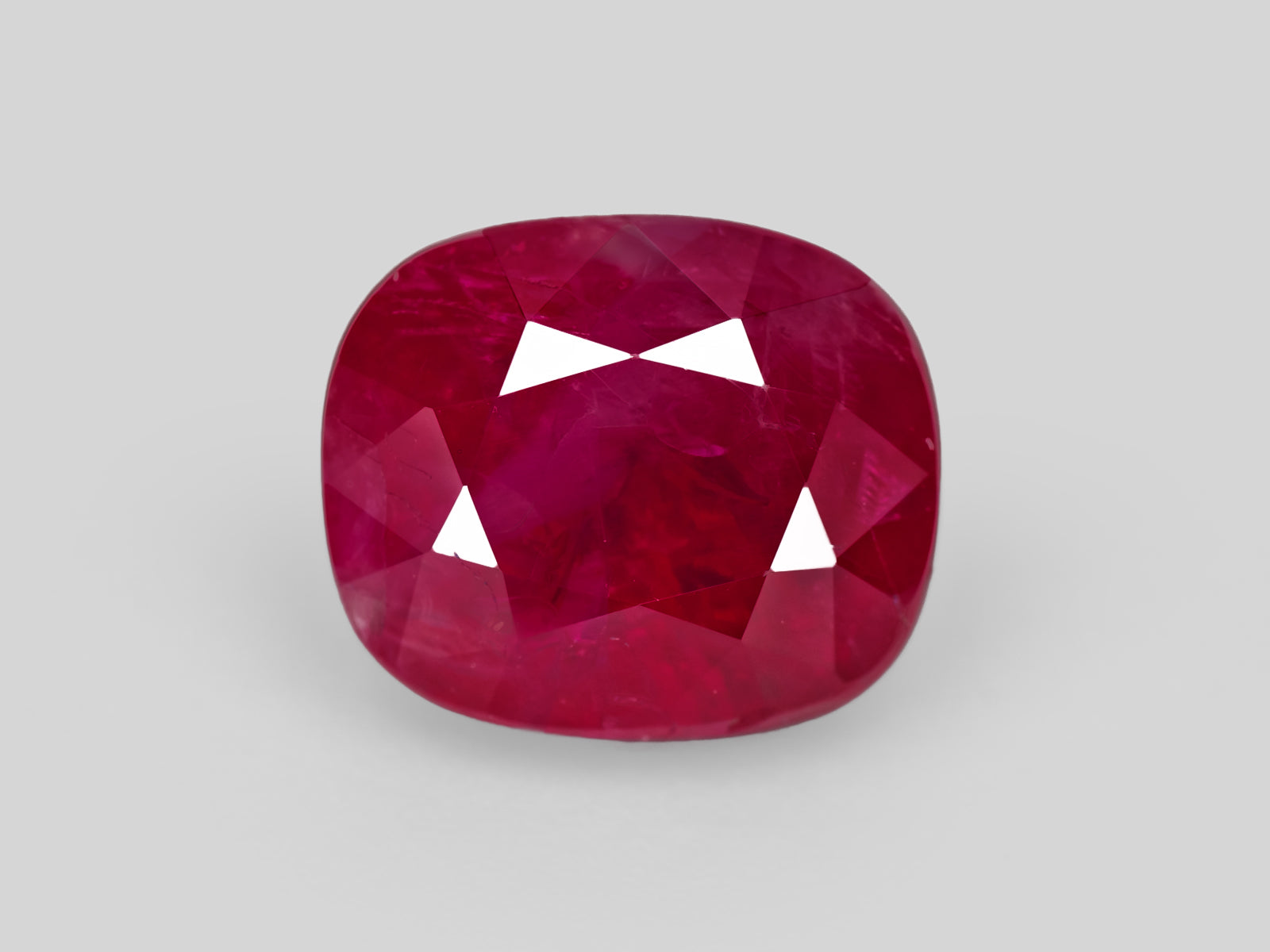 8802963-cushion-deep-red-grs-burma-natural-ruby-5.61-ct