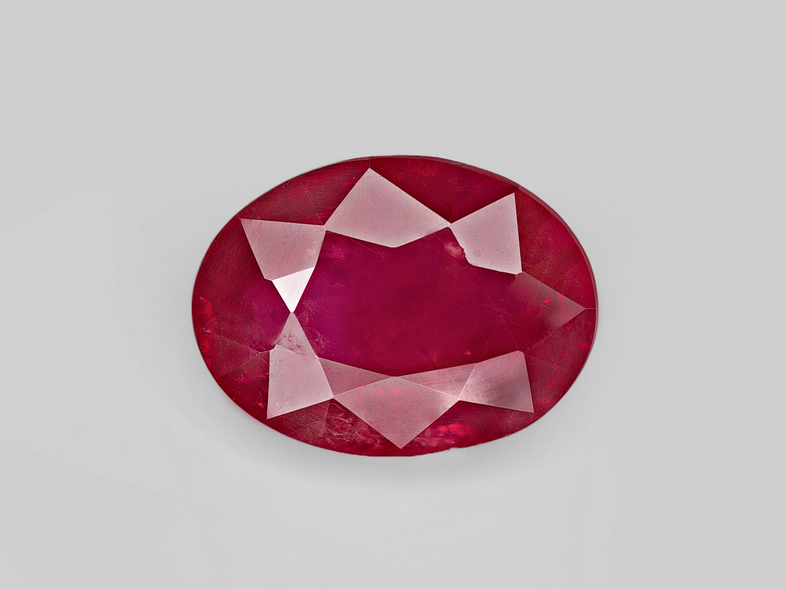 8803052-oval-velvety-pigeon-blood-red-gia-burma-natural-ruby-3.41-ct