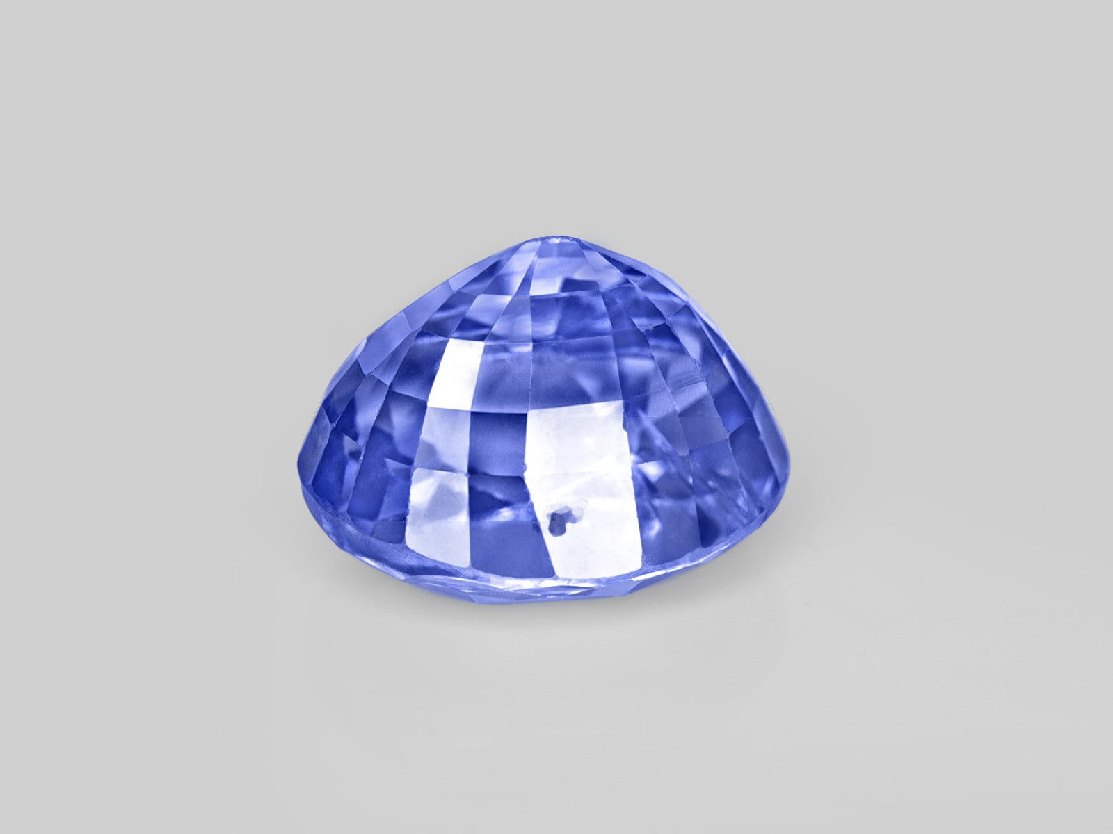 8803048-oval-lustrous-violetish-blue-gia-gii-sri-lanka-natural-blue-sapphire-4.01-ct