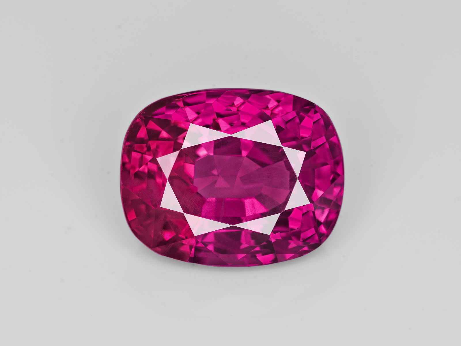 8803113-cushion-fiery-rich-purplish-pink-gia-burma-natural-pink-sapphire-3.14-ct