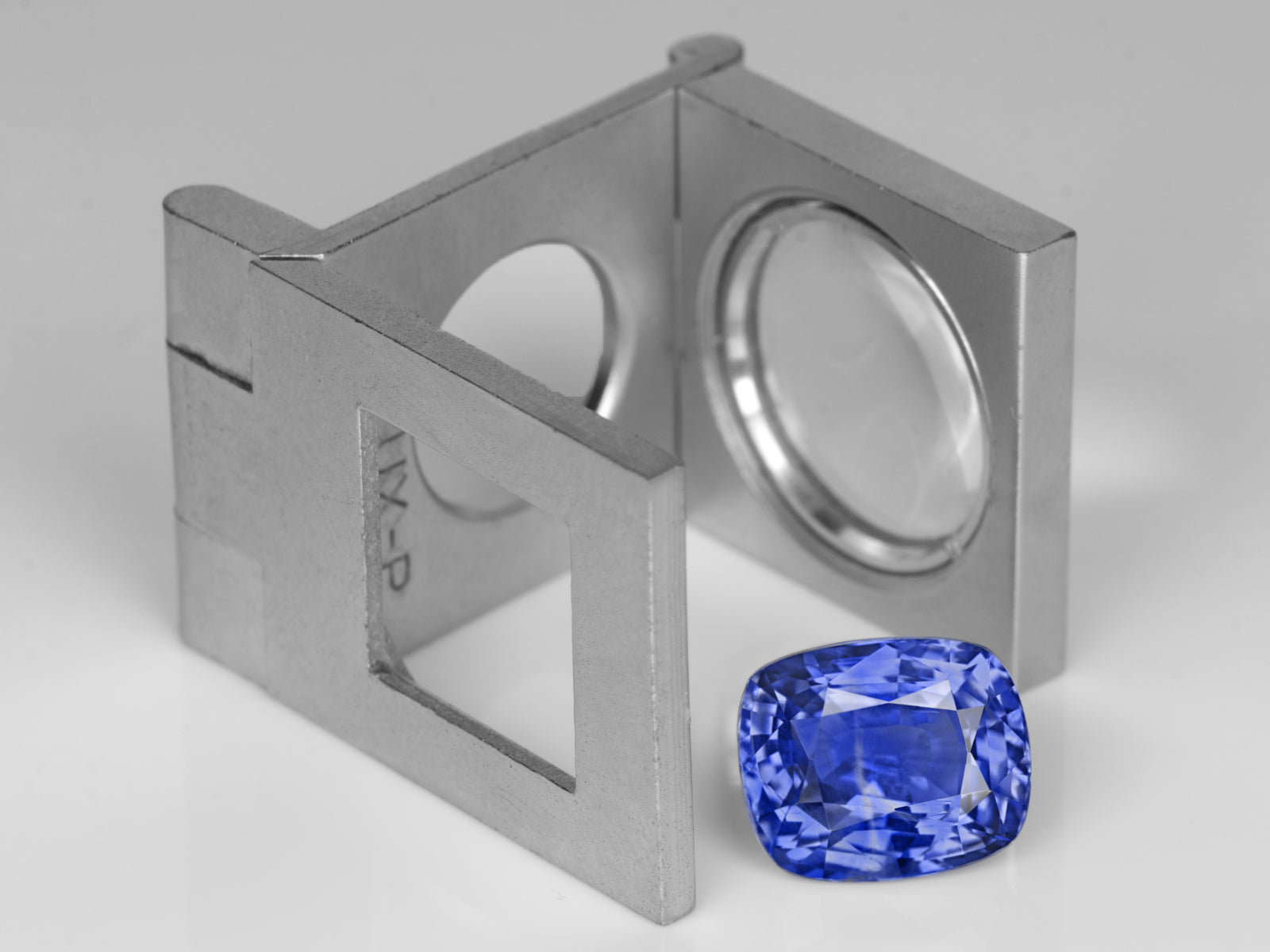 8802998-cushion-lustrous-intense-blue-grs-sri-lanka-natural-blue-sapphire-7.55-ct
