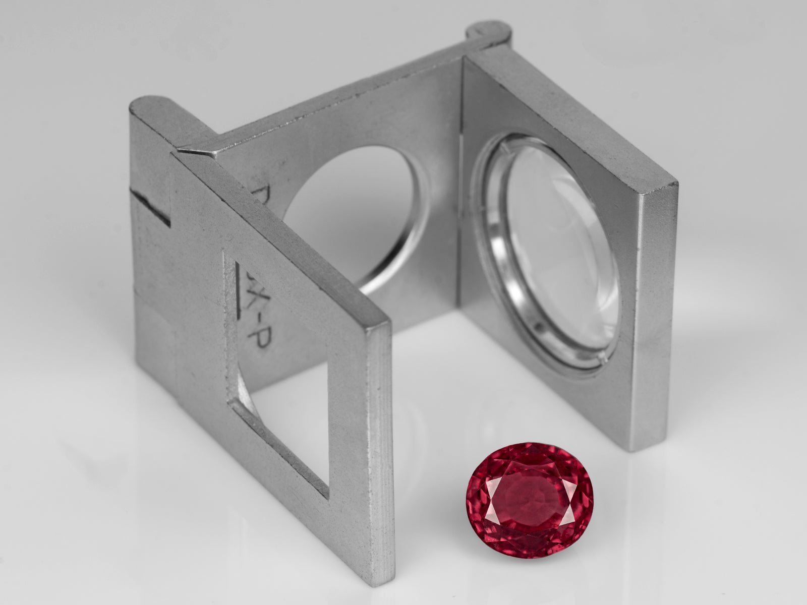 8803009-oval-deep-red-with-orangy-hue-india-natural-ruby-4.12-ct