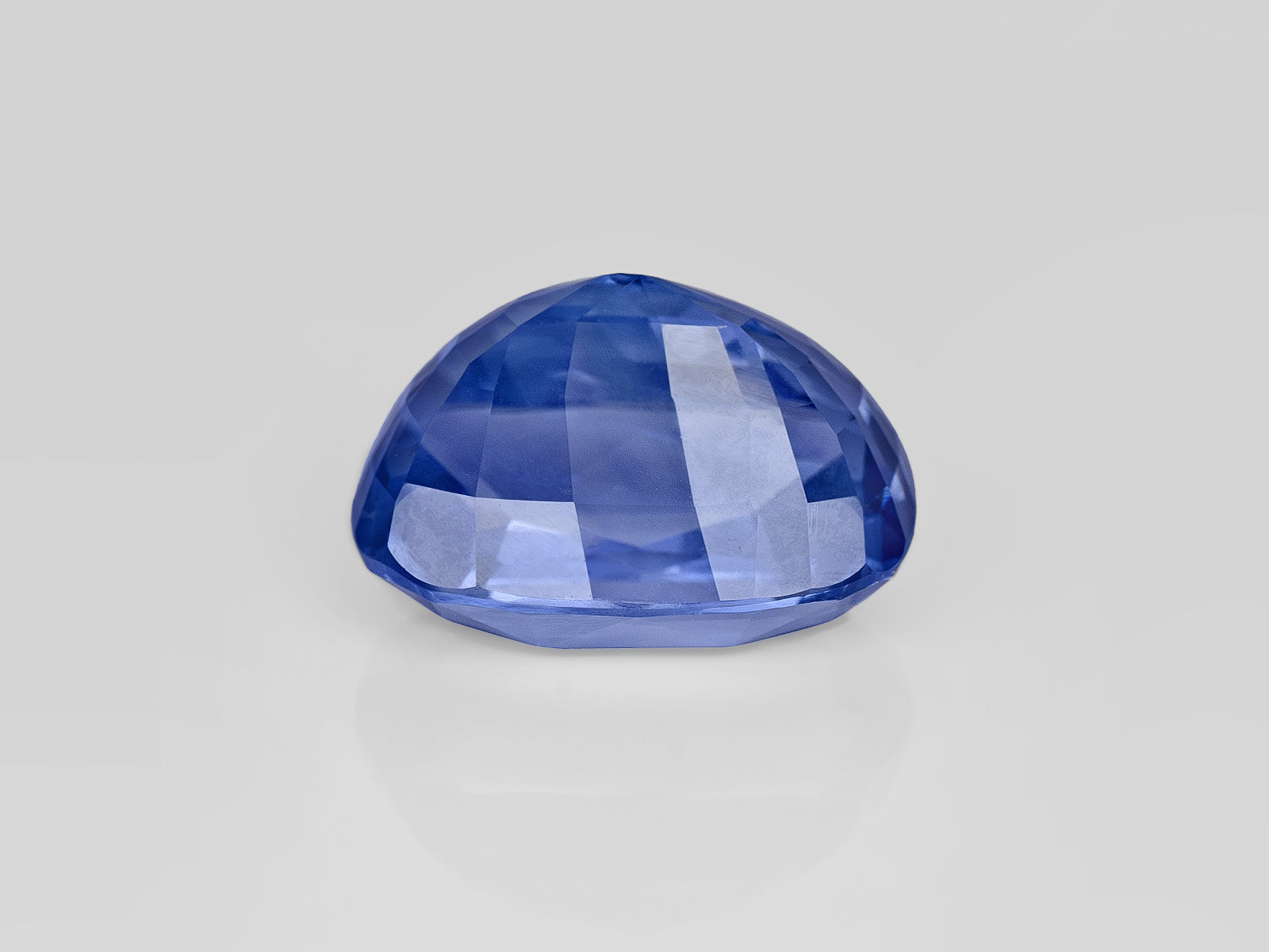8803005-cushion-velvety-intense-blue-grs-sri-lanka-natural-blue-sapphire-9.80-ct