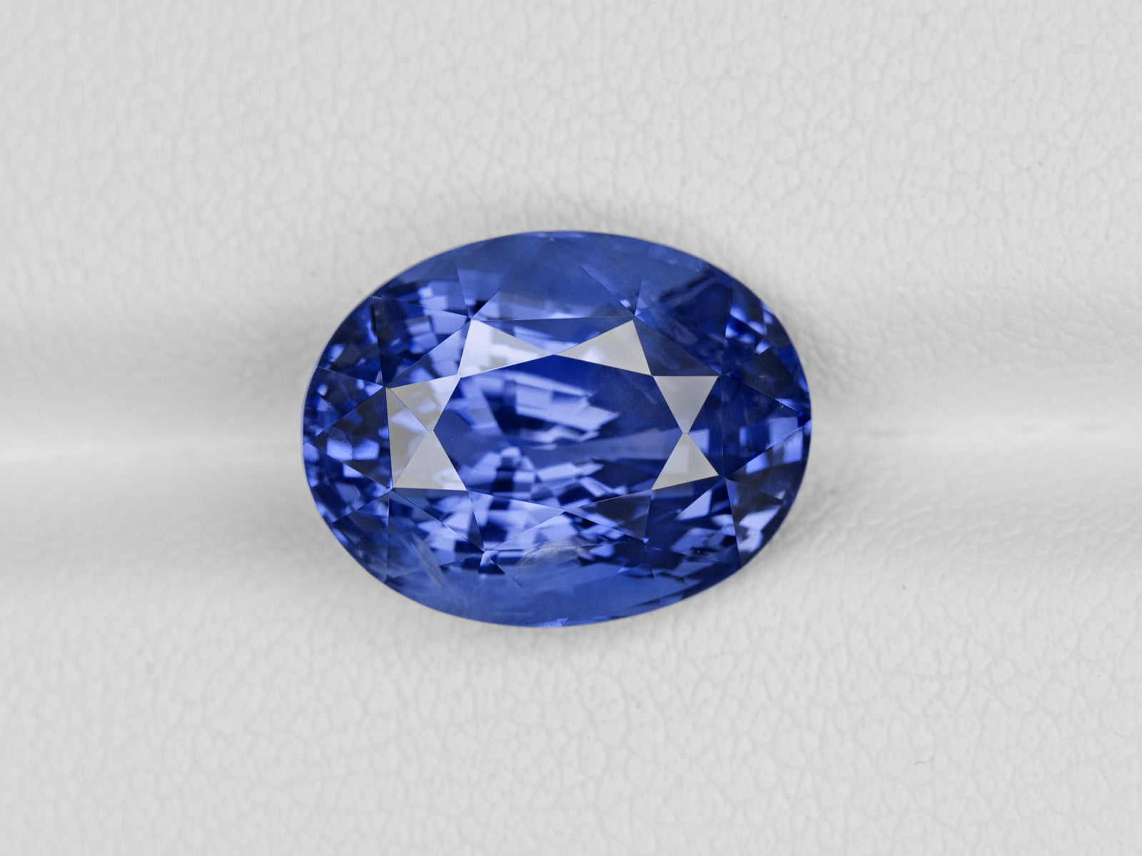 8803010-oval-lustrous-intense-blue-gia-grs-sri-lanka-natural-blue-sapphire-10.61-ct