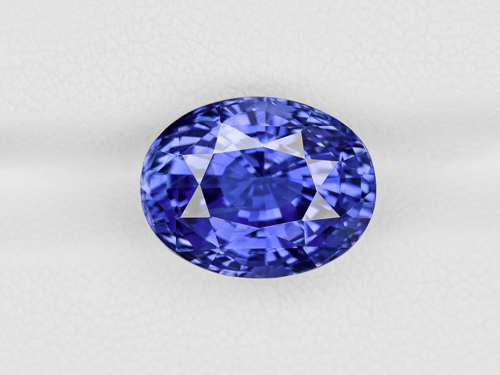 8803011-oval-fiery-intense-blue-sri-lanka-natural-blue-sapphire-11.06-ct