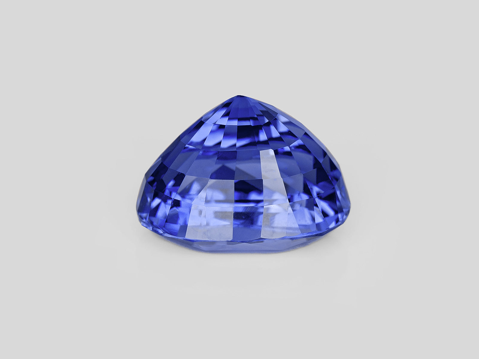 8803011-oval-fiery-intense-blue-sri-lanka-natural-blue-sapphire-11.06-ct