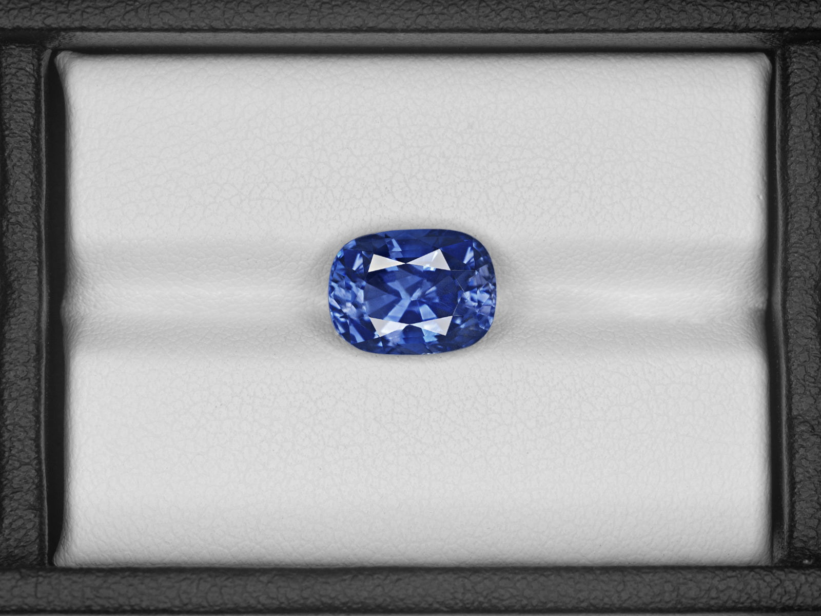 8803025-cushion-fiery-intense-blue-madagascar-natural-blue-sapphire-5.36-ct