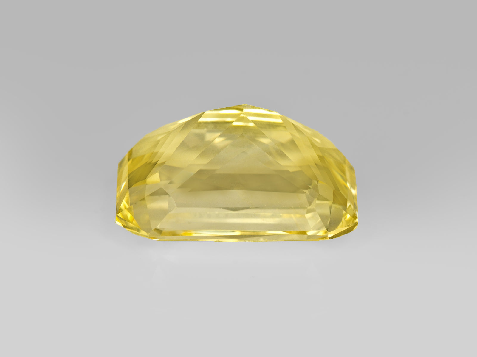 8803028-octagonal-lustrous-yellow-sri-lanka-natural-yellow-sapphire-10.16-ct