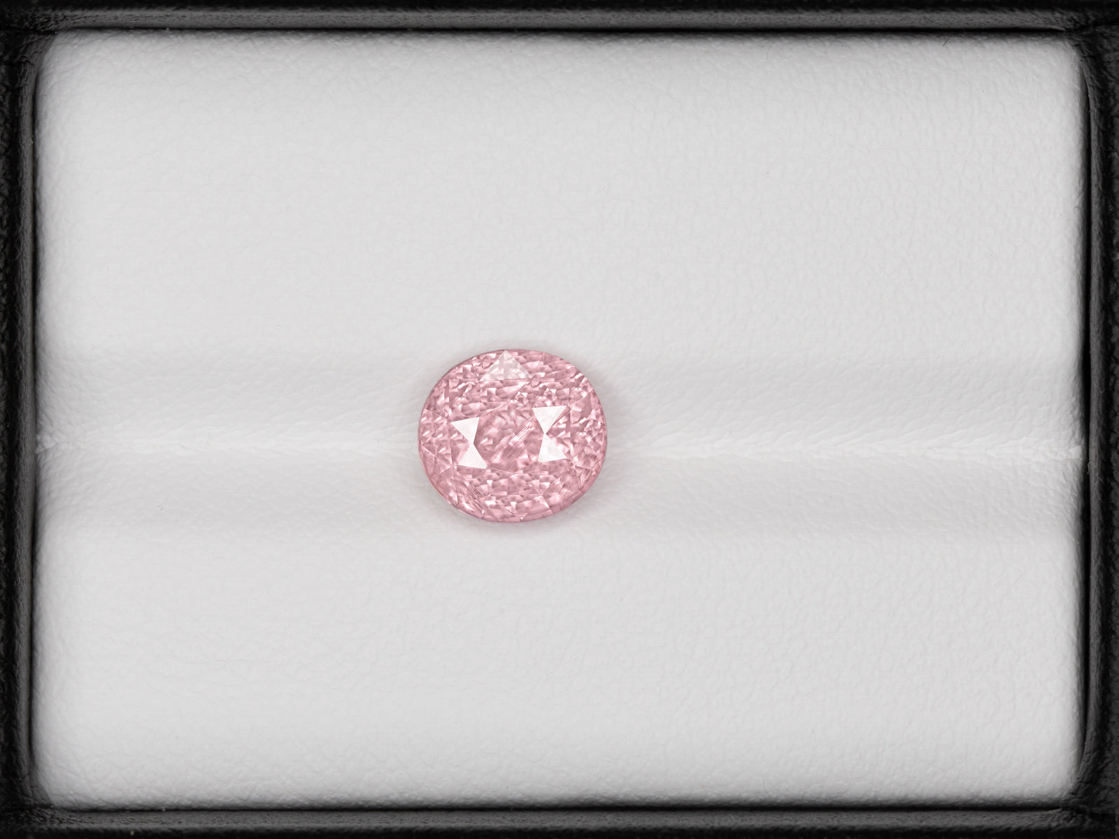 8803063-oval-lustrous-soft-orangy-pink-grs-sri-lanka-natural-padparadscha-2.65-ct
