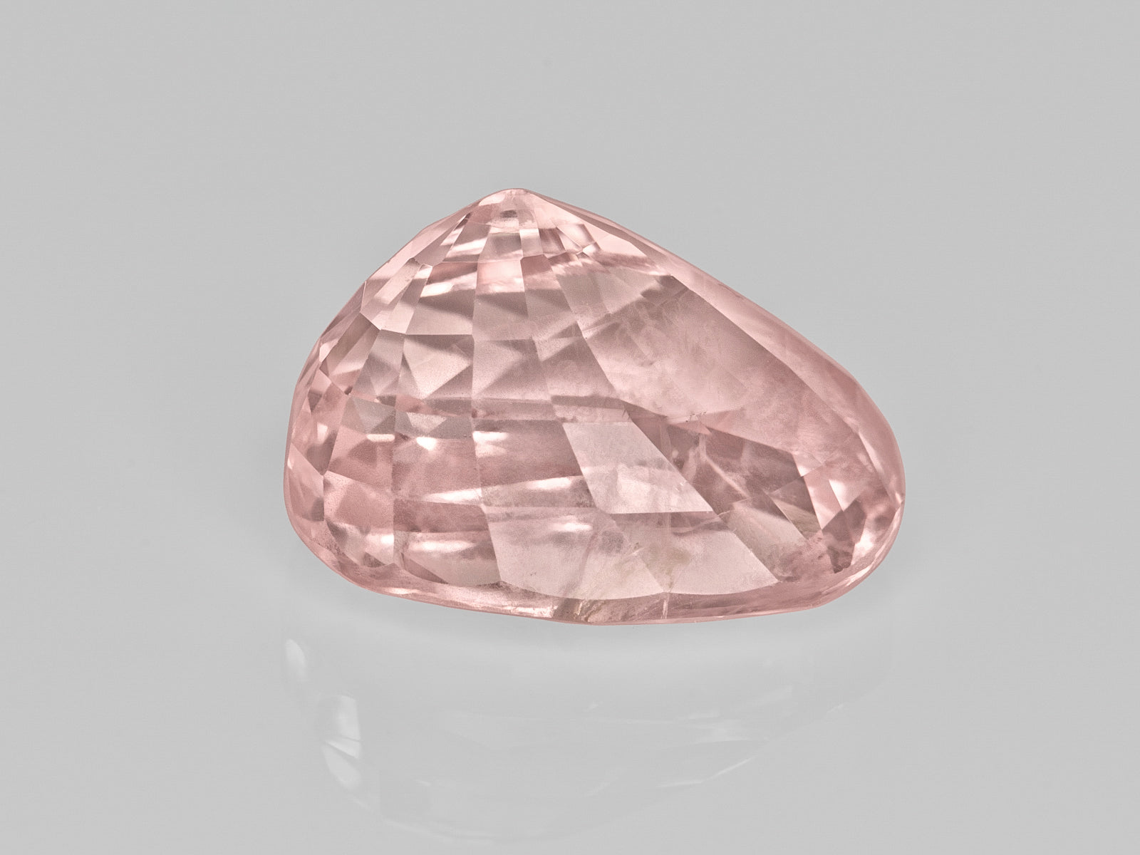 8803064-oval-pastel-pinkish-orange-grs-sri-lanka-natural-padparadscha-4.81-ct