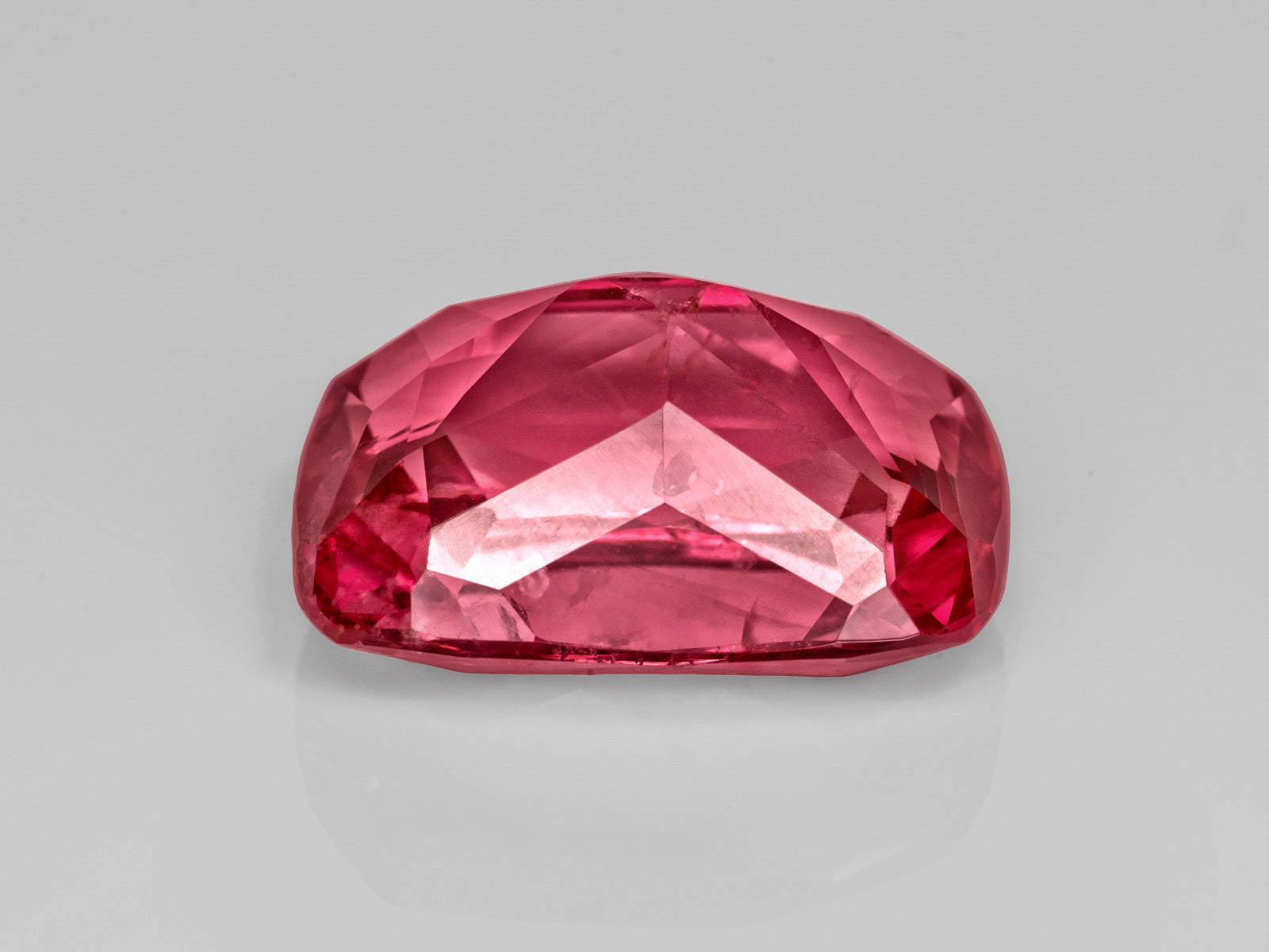 8803066-cushion-fiery-vivid-reddish-pink-gia-tanzania-natural-spinel-9.28-ct