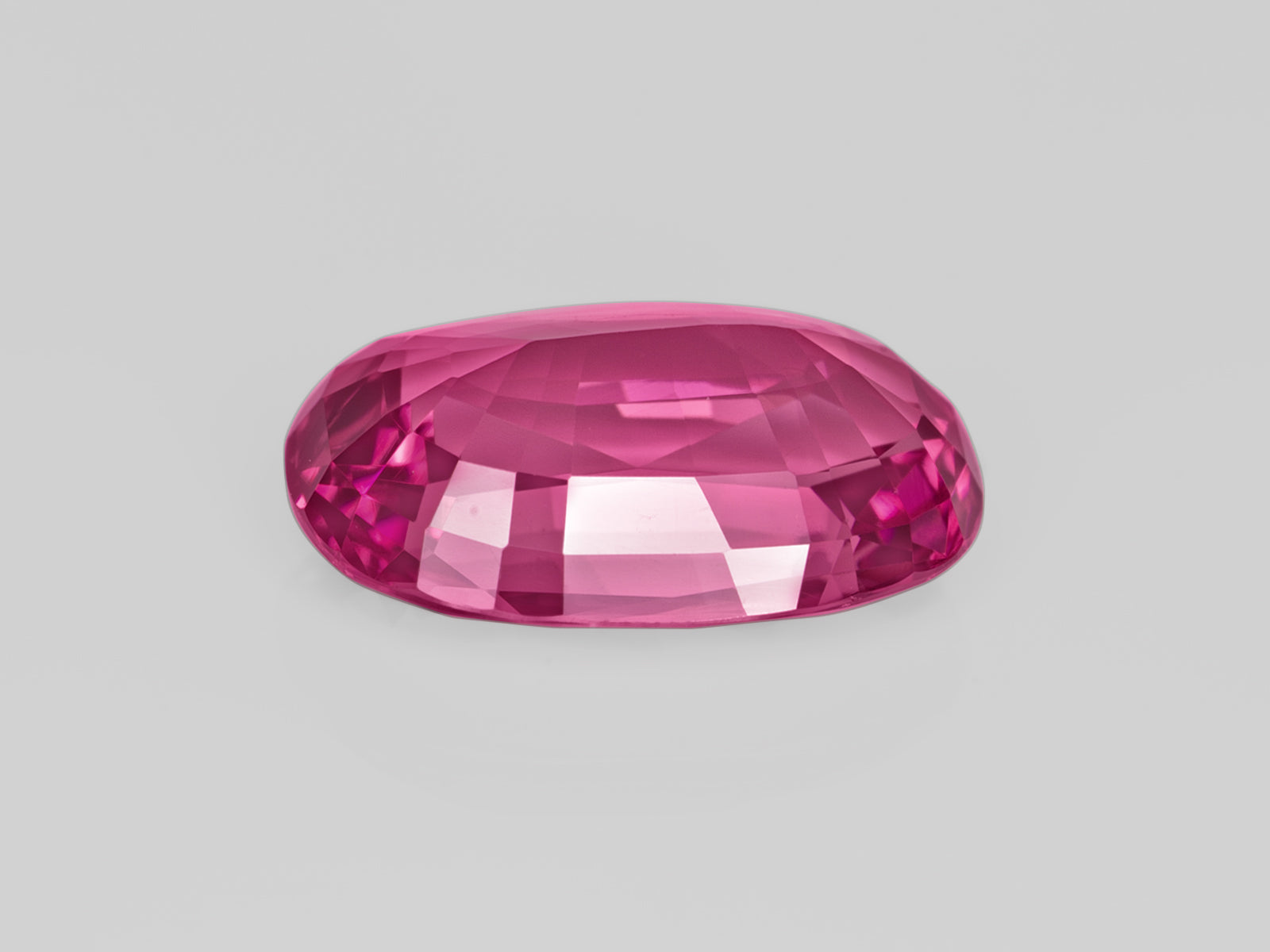 8803069-oval-lustrous-purplish-pink-gia-tanzania-natural-spinel-3.26-ct