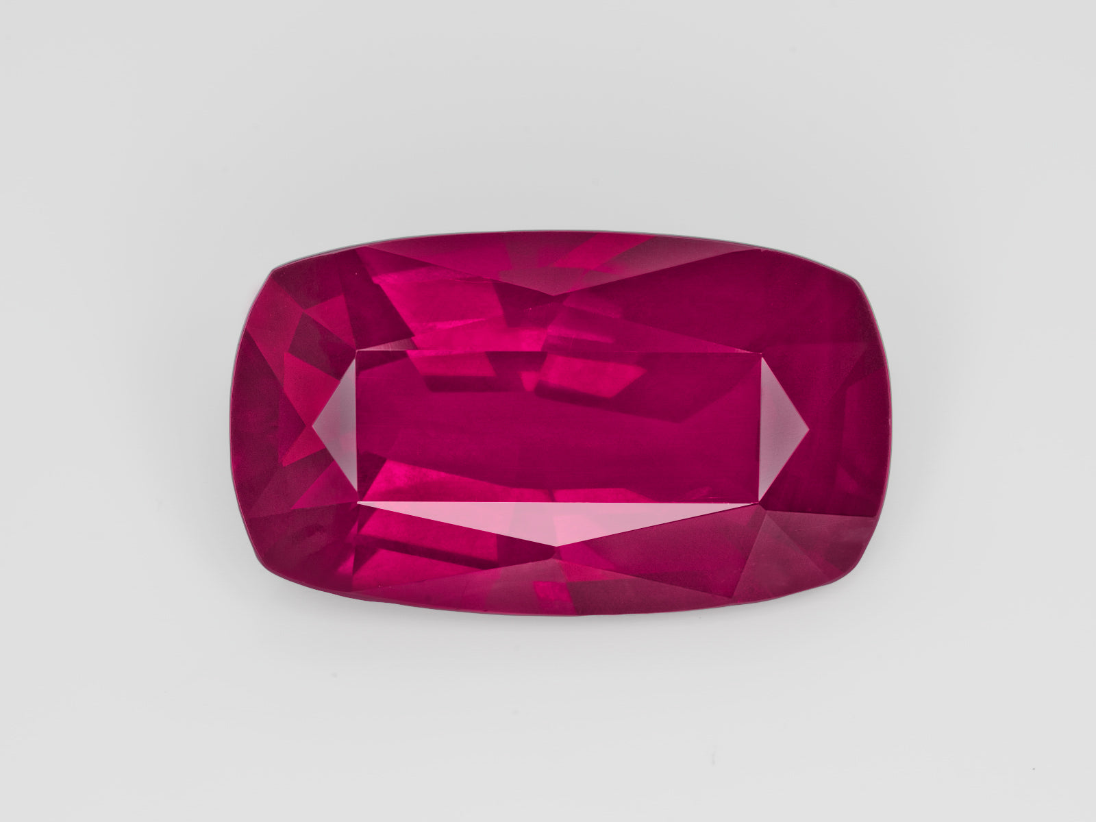 8803070-cushion-velvety-pigeon-blood-red-grs-mozambique-natural-ruby-3.41-ct
