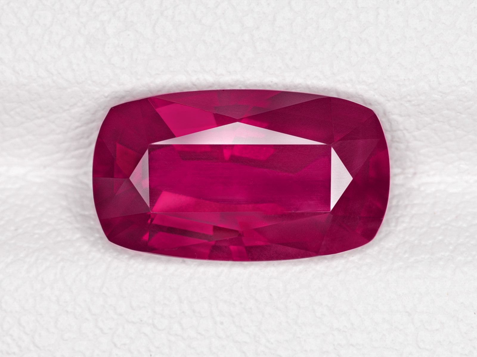8803070-cushion-velvety-pigeon-blood-red-grs-mozambique-natural-ruby-3.41-ct