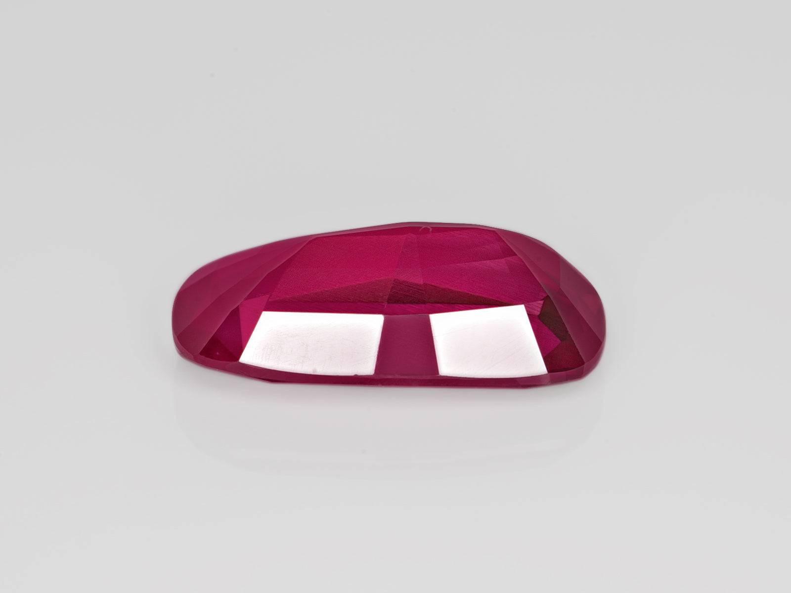 8803070-cushion-velvety-pigeon-blood-red-grs-mozambique-natural-ruby-3.41-ct