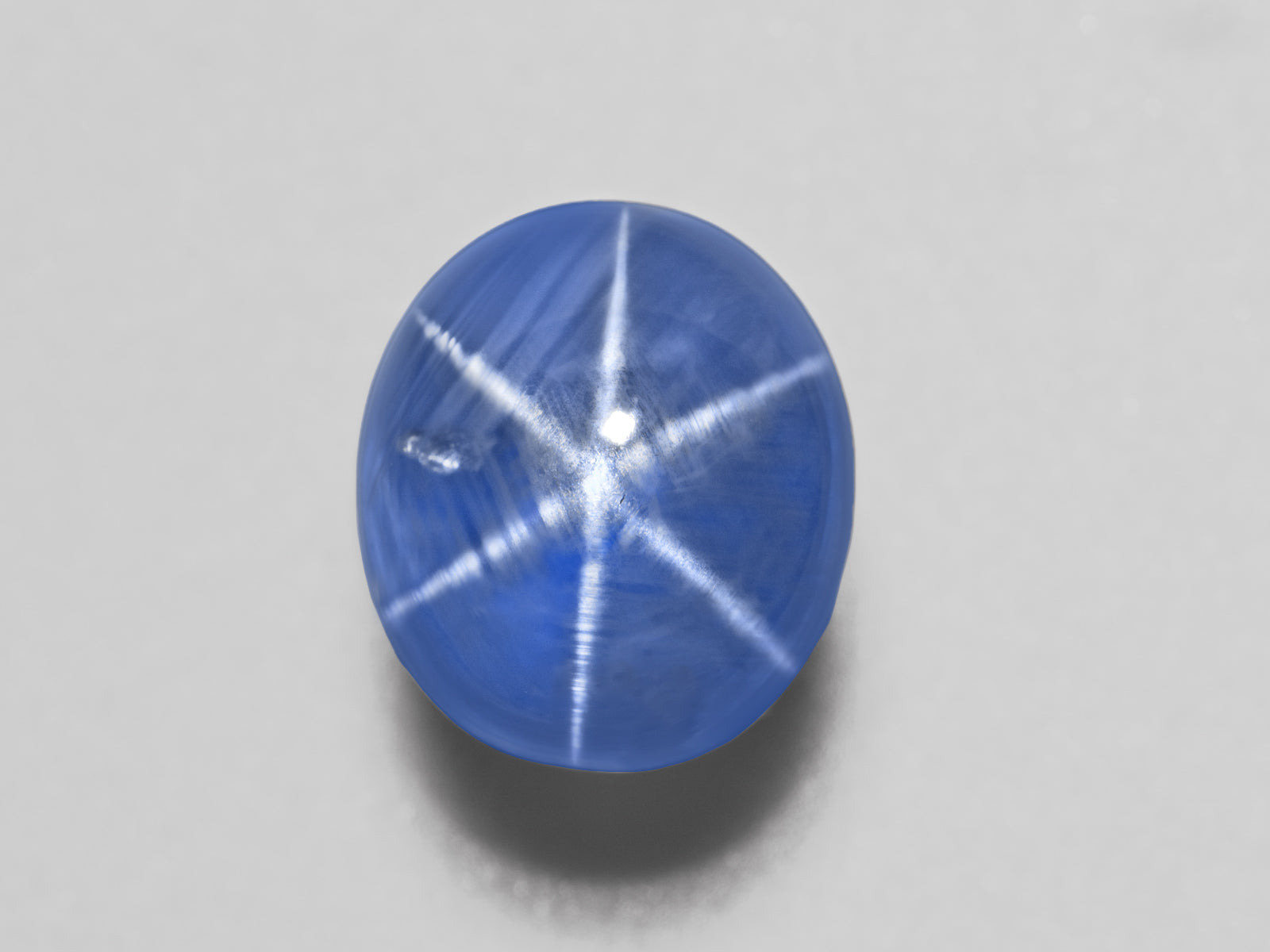 8803083-cabochon-intense-blue-aigs-sri-lanka-natural-blue-star-sapphire-13.04-ct