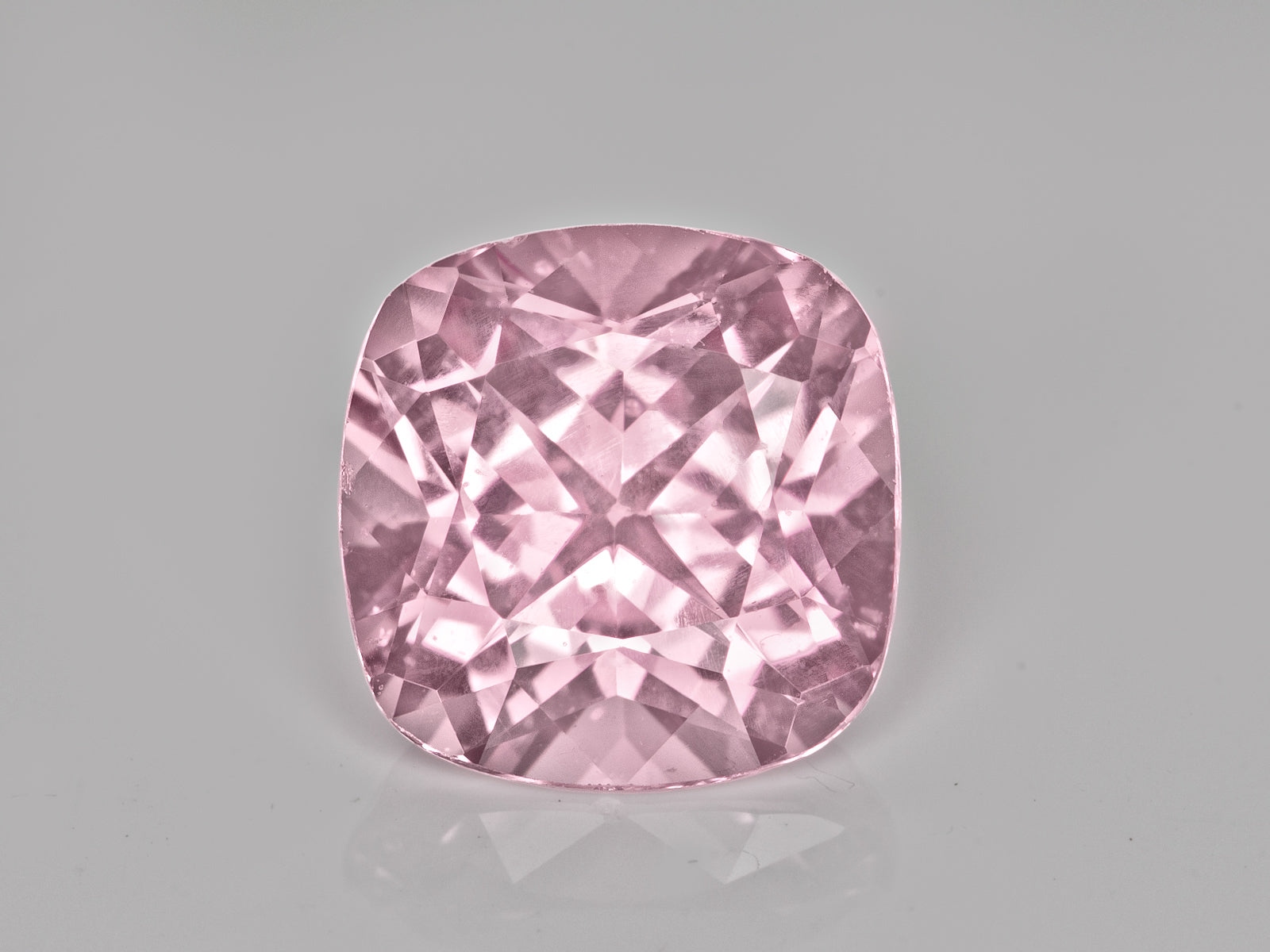 8803086-cushion-lustrous-orange-pink-grs-madagascar-natural-padparadscha-1.95-ct