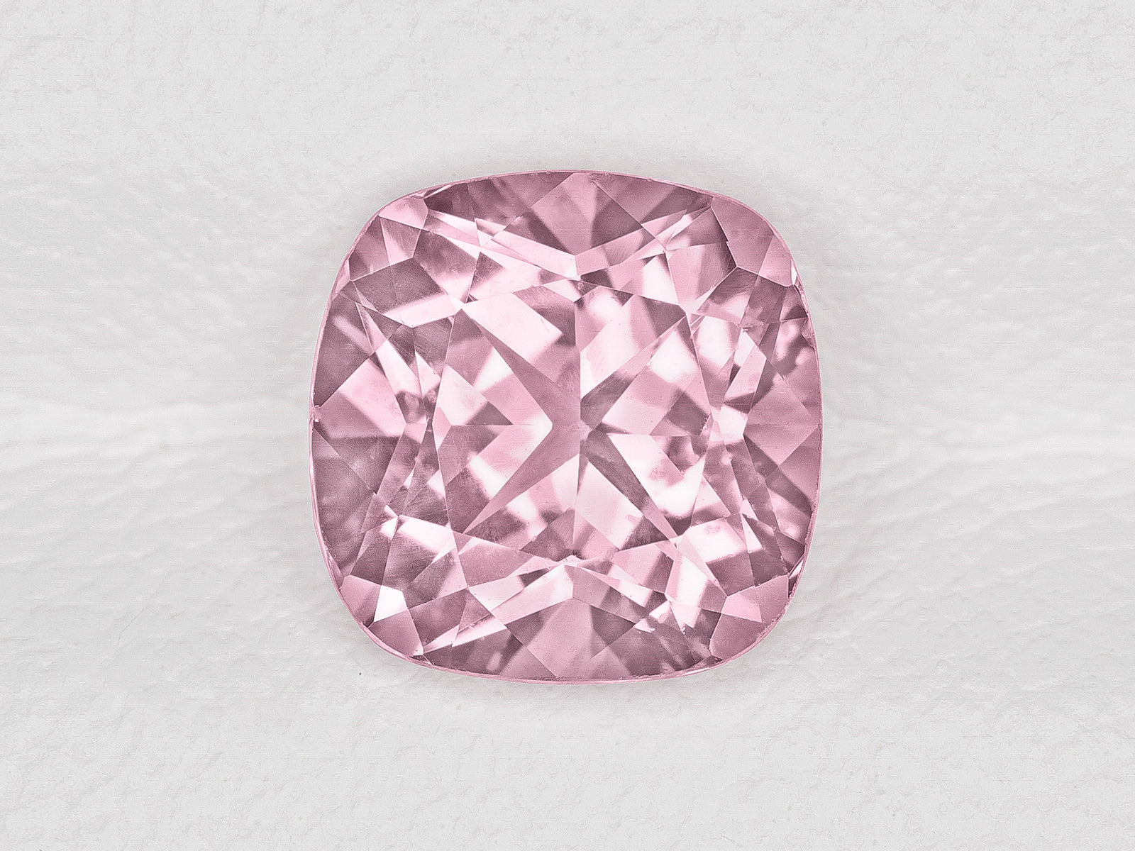 8803086-cushion-lustrous-orange-pink-grs-madagascar-natural-padparadscha-1.95-ct