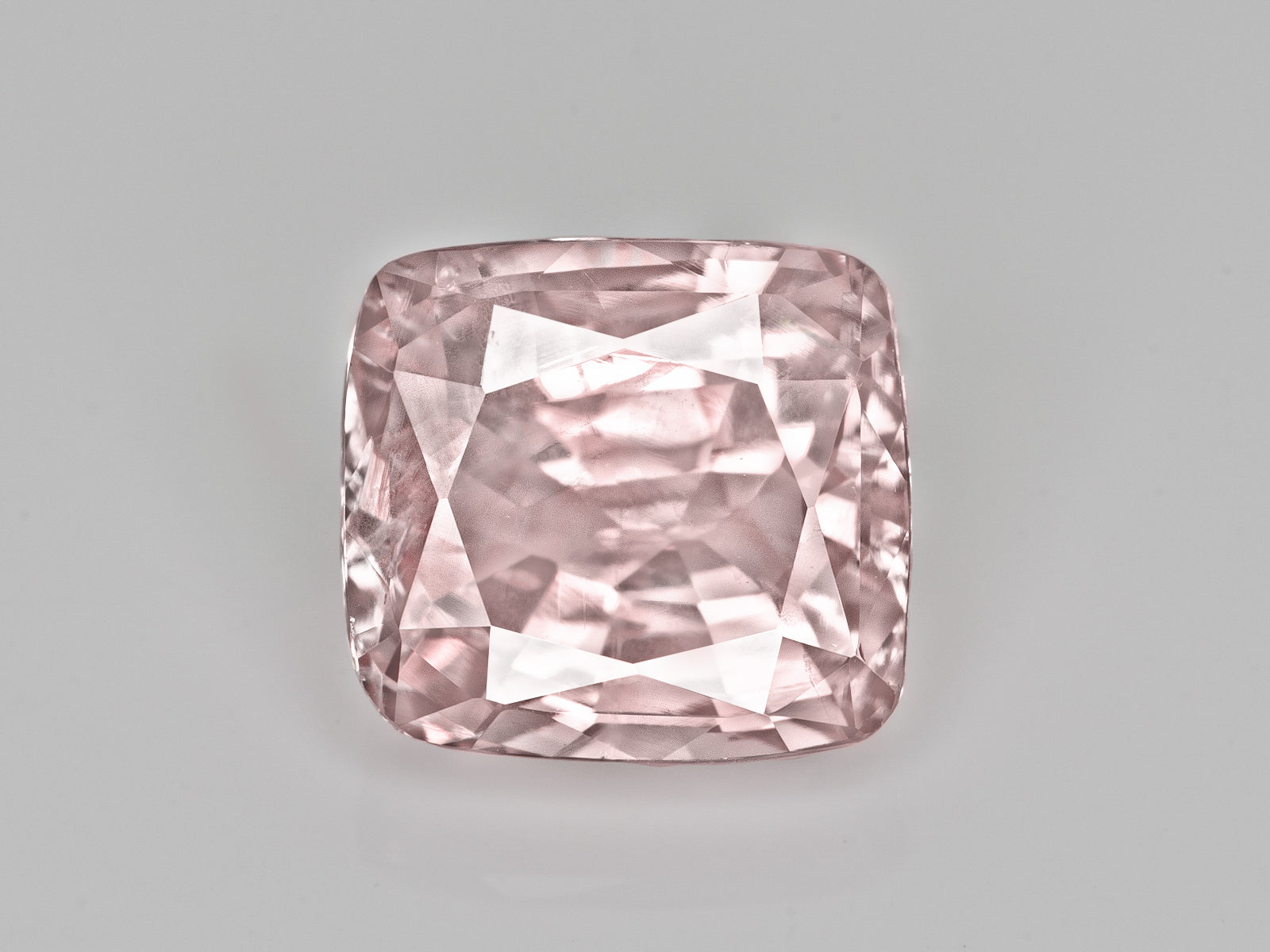 8803092-cushion-lustrous-soft-pinkish-orange-aigs-madagascar-natural-padparadscha-2.05-ct