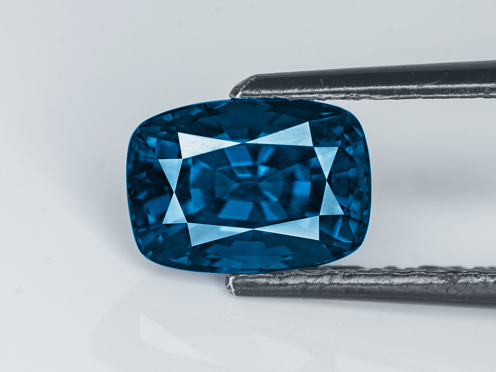 8803103-cushion-fiery-rich-cornflower-blue-gia-grs-madagascar-natural-blue-sapphire-1.83-ct