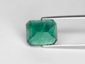 8800206-octagonal-lustrous-green-zambia-natural-emerald-5.74-ct