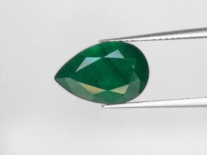 8800402-pear-deep-green-brazil-natural-emerald-3.46-ct