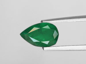 8800418-pear-leaf-green-brazil-natural-emerald-1.56-ct