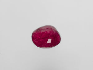 8800435-oval-deep-pinkish-red-igi-burma-natural-ruby-2.50-ct